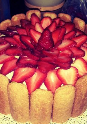 Una foto de Torta Frutal 🍓🍑