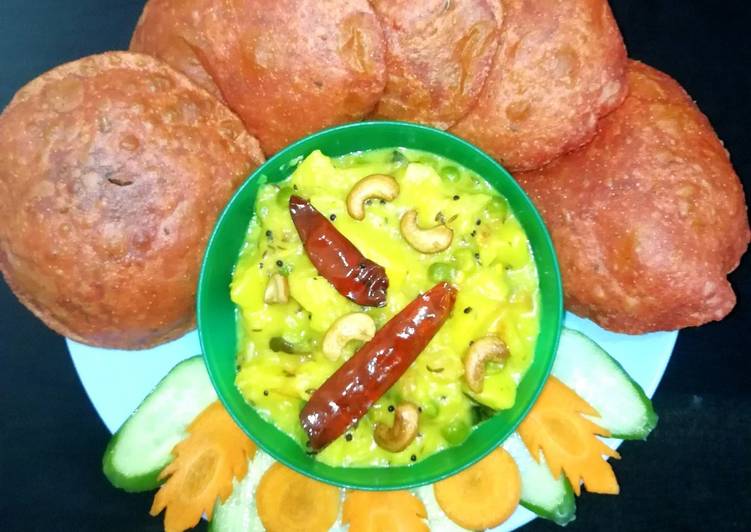 Beetroot Puri with potato bhaji