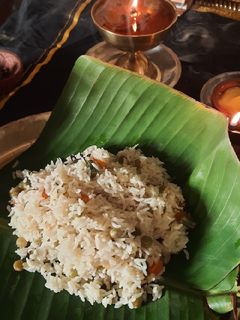 தேங்காய் பால் பிரியாணி(coconut milk biryani recipe in tamil) செய்முறை முக்கிய புகைப்படம்