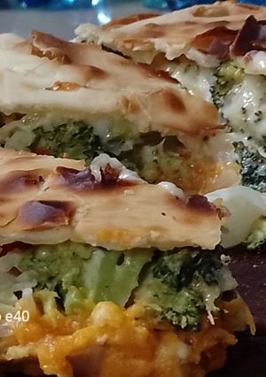 Una foto de Tarta de Brócoli con piso de Boniato