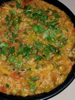 वेज दलिया (Veg dalia recipe in hindi) रेसिपी मुख्य फोटो