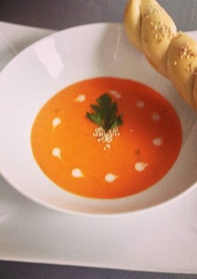 Una foto de Crema de pimiento Morrón