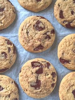 Una foto de Galletas con chips de chocolate para celíacos
