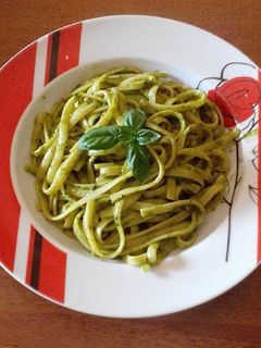 Una foto de Pasta al Pesto