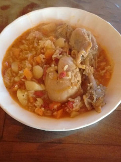 Una foto de Guiso de arroz con patas de pollo