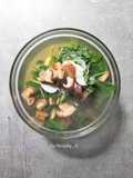 Sayur Bening Bayam dan Jamur Shiitake
