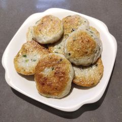 A picture of Fish Cake.