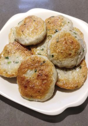 A picture of Fish Cake.