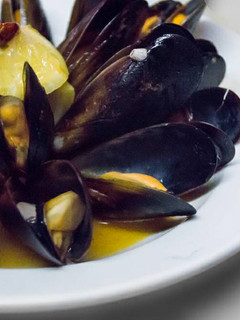 Una foto de Mejillones al vapor