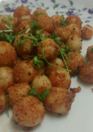 A picture of Spiced Ammini kozhakatai.