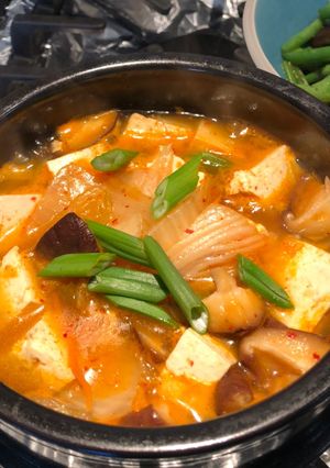 Hình của món Súp kimchi chay.