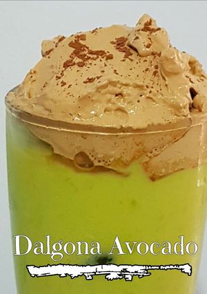 Foto resep Dalgona Avocado