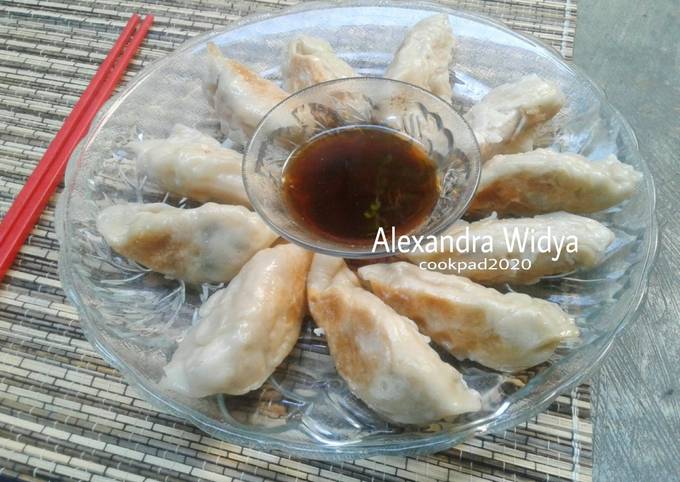 Resep Gyoza Kuo Tie Ayam Oleh Alexandra Widya Cookpad