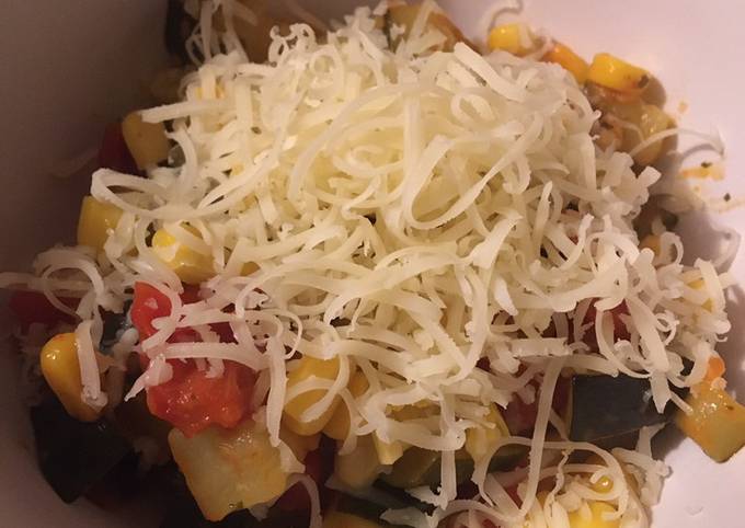 How to Prepare Super Quick Homemade Zucchini salad