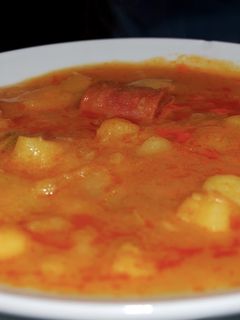 Una foto de Patatas a la riojana