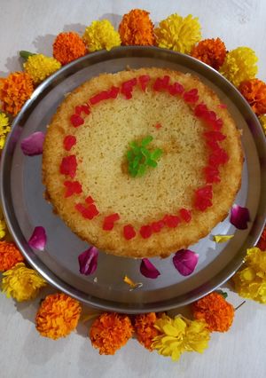 रवा केक (Rava Cake Recipe In Marathi) रेसिपी चे मुख्य फोटो 