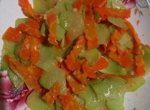 Hình của món Su su xào tỏi☺.