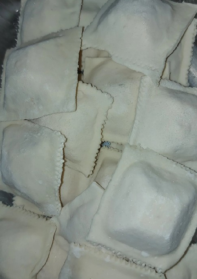 Una foto de Masa para pastas rellenas sin huevo!!! 🥟