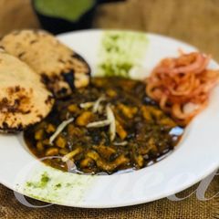 A picture of Methi Mushrooms.