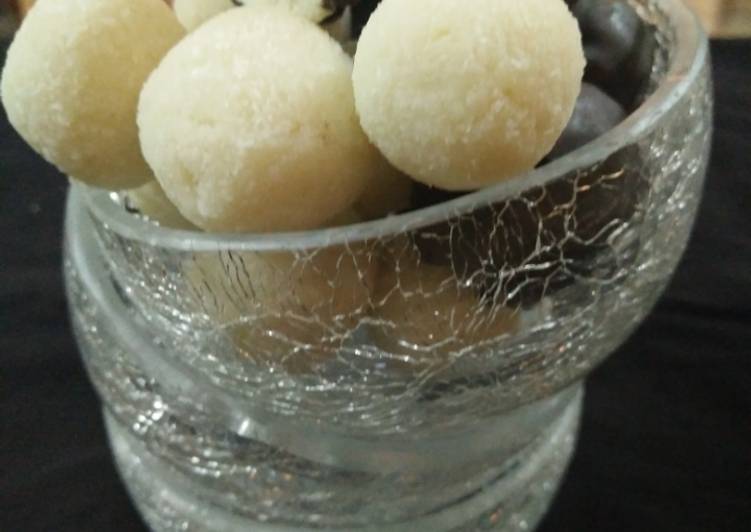 Chocolate Coconut Laddoo