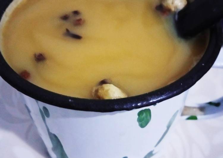 Syai haliib (Teh Susu Rempah)