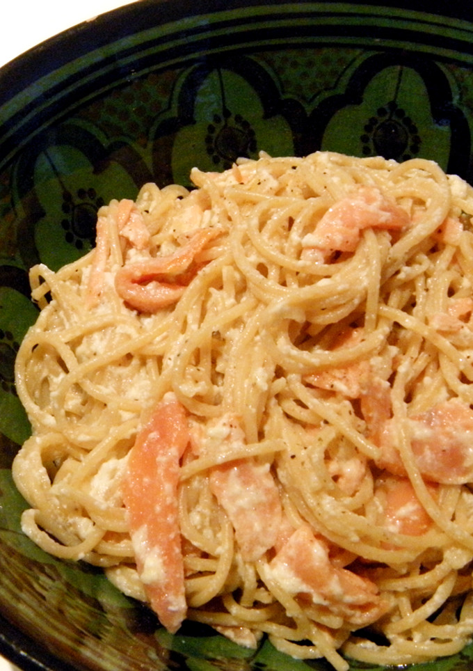 Una foto de Carbonara light de salmón