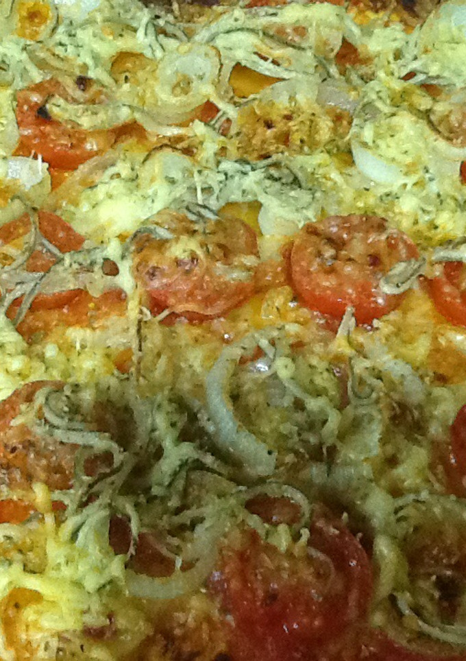 Una foto de Pizza de cebolla y gulas