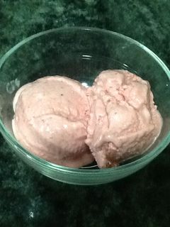 Una foto de Helado de fresas congeladas
