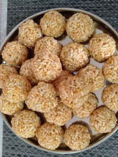 મમરા ના લાડુ (Mamra Ladoo Recipe in Gujarati) રેસીપી મુખ્ય ફોટો