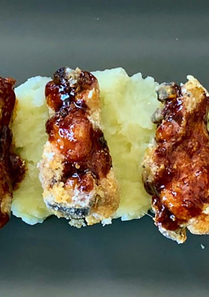 Una foto de Alitas de pollo con glaseado picante