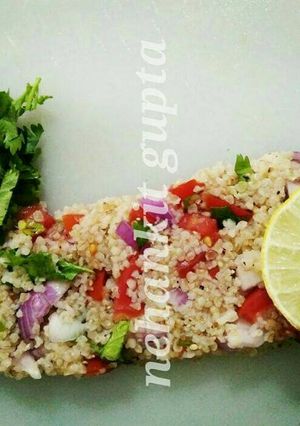 A picture of Broken wheat(daliya) salad.