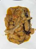 89.Jamur shitake dan ceker ayam tumis pedas
