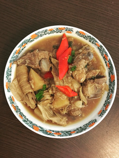 A picture of Stew pork pineapple with skin tofu.