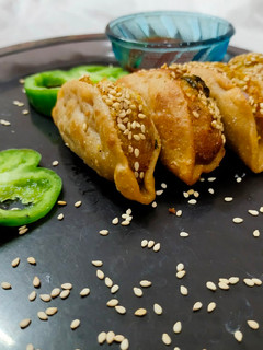 A picture of Taco Samosa.