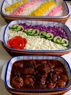 عکسی از دستور چلو خورش آلو اسفناج