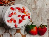 स्ट्रॉबेरी श्रीखंड Strawberry Shrikhand