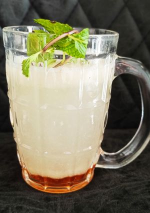 आवळा फॅट कटर ड्रिंक (amla fat cutter drink recipe in marathi) रेसिपी चे मुख्य फोटो 
