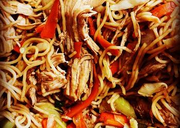 How to Recipe Appetizing Thin noodles Chicken Chowmein