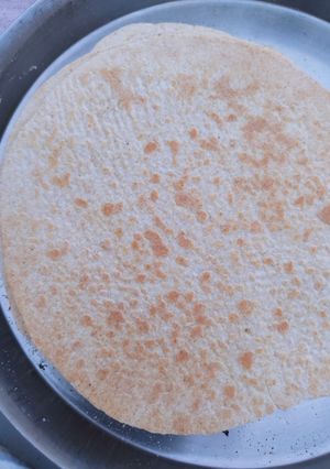 घी खाखरा (ghee khakhra recipe in Hindi) रेसिपी मुख्य फोटो