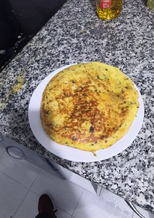 Una foto de Tortilla de patata y calabacín
