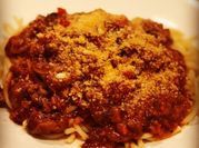 A picture of spaghetti sauce italian