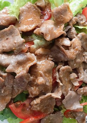 Hình của món Salad lolo sốt thịt bò.