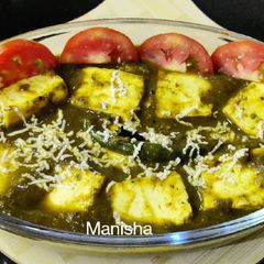 A picture of Palak Paneer.