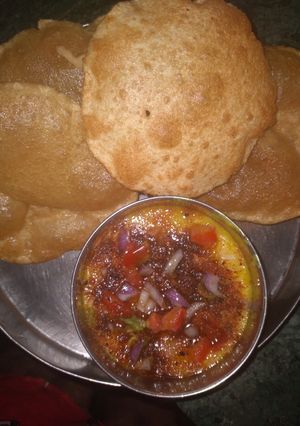 दाल पूरी(Daal poori recipe in Hindi) रेसिपी मुख्य फोटो