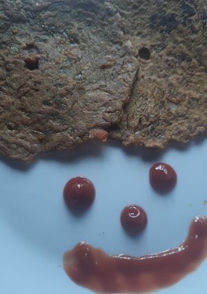 आशाड रेसीपीज थालीपीठ (thalipeeth recipe in marathi) रेसिपी चे मुख्य फोटो