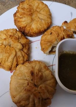 फ्राइड मोमोस (Fried Momos recipe in hindi) रेसिपी मुख्य फोटो