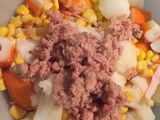 Ensalada de patata con palitos de cangrejo