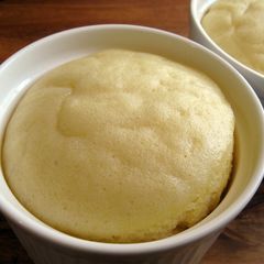 A picture of Steamed Cream Cheese Cake.