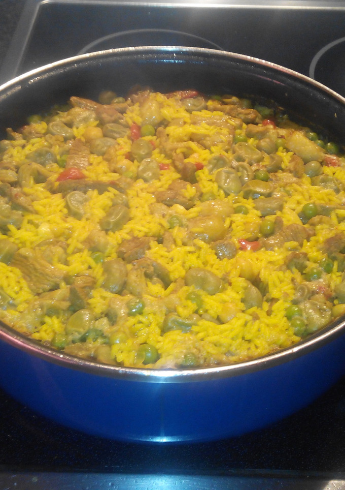 Una foto de Arroz con cordero al curry