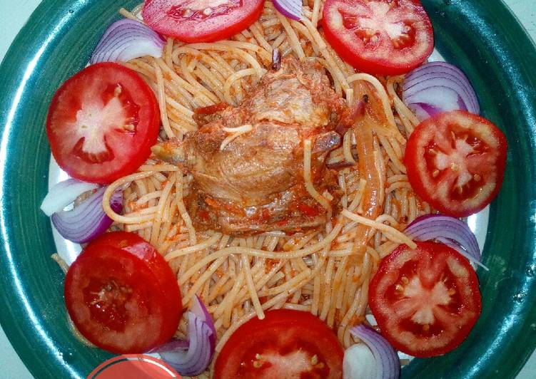 Recipe of Speedy Jollof Spaghetti 🍝